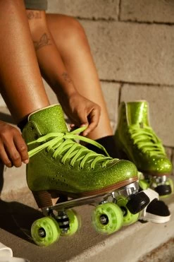 The Glitter - All Skate -Outdoor Skates Shop IMG 5914 11363.1661376067